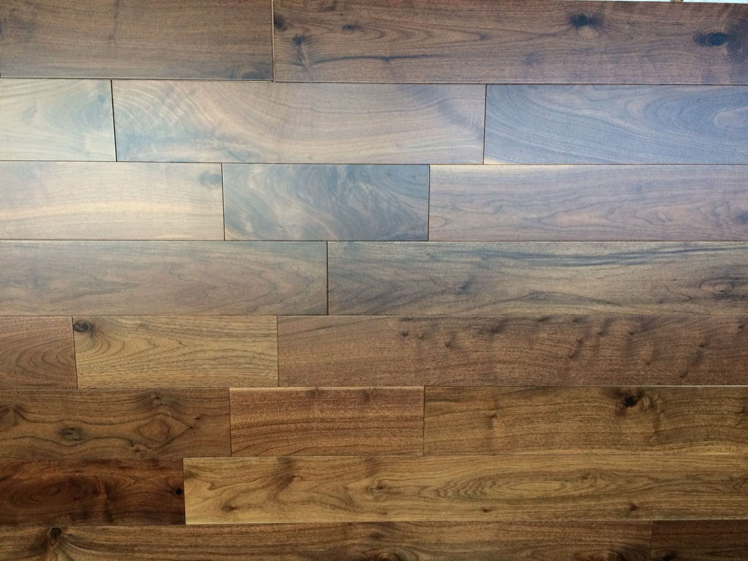 American Black Walnut (Engineered Three Layer)