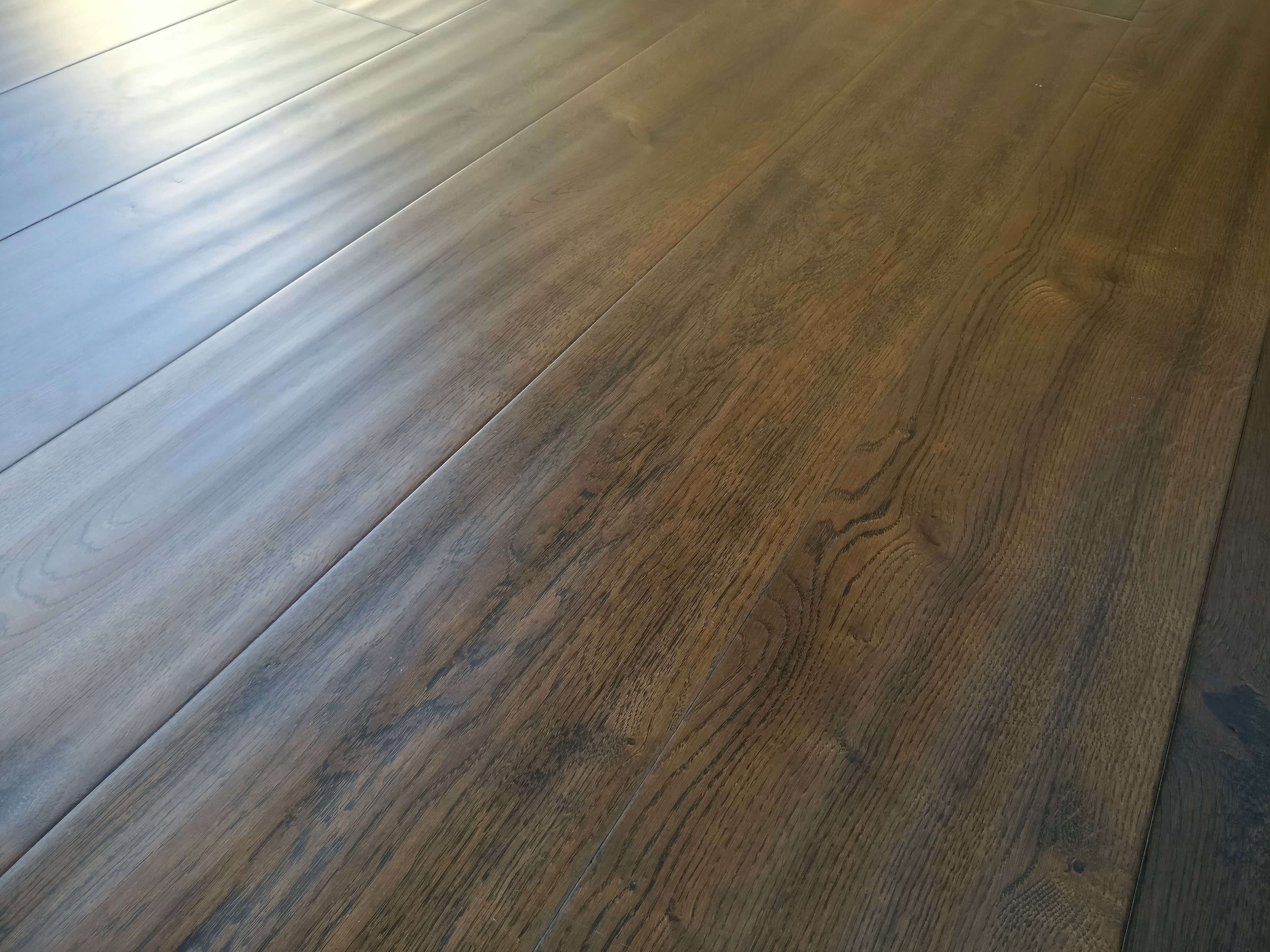 Coffee Oak Handscraped (Engineered)