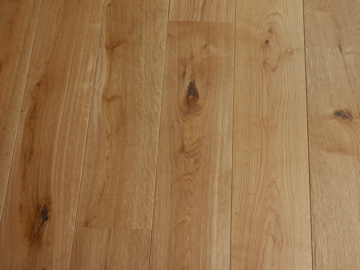 Rustic Oak Natural Brushed (Engineered)