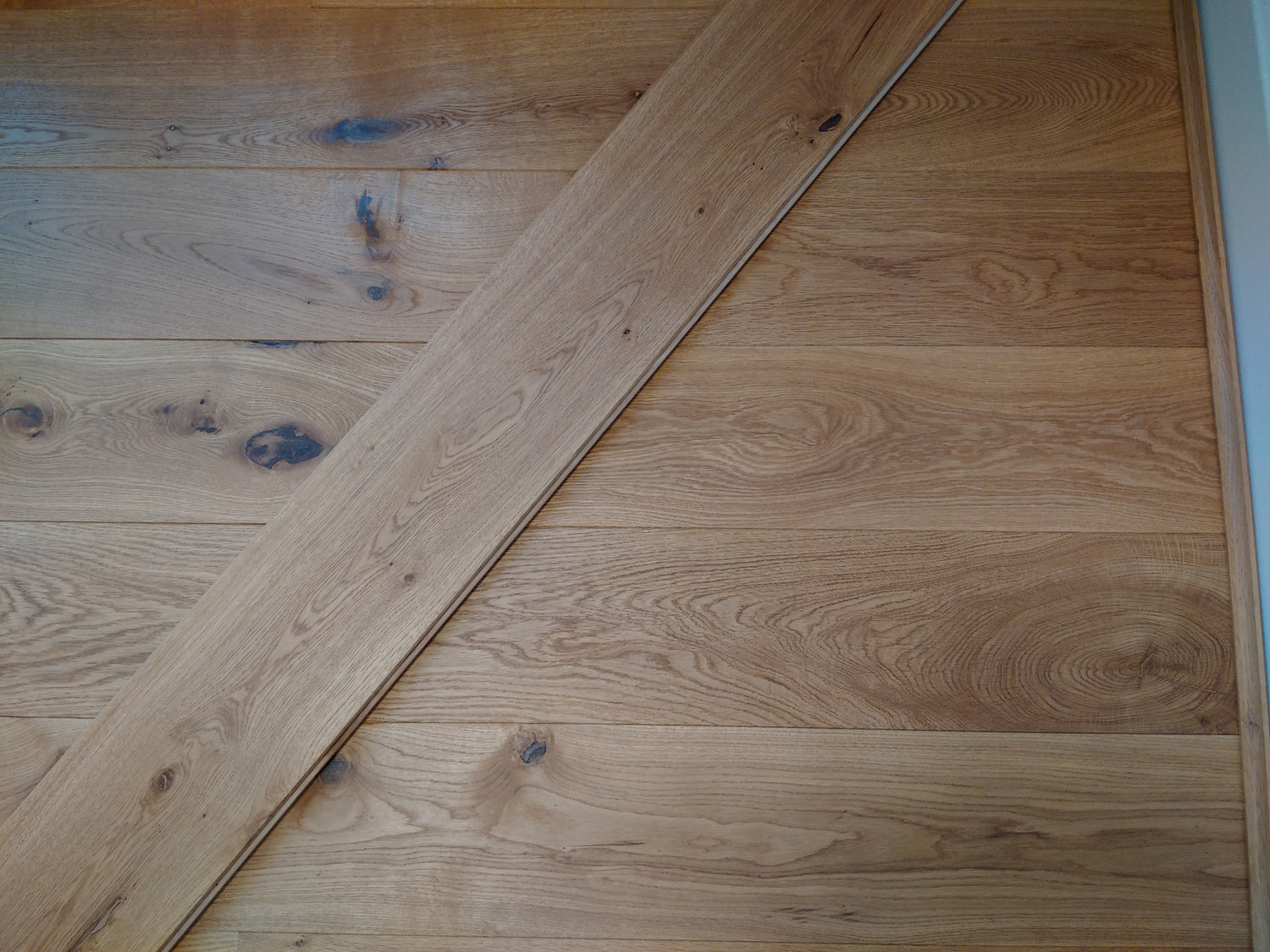 Rustic Oak Natural (Engineered)