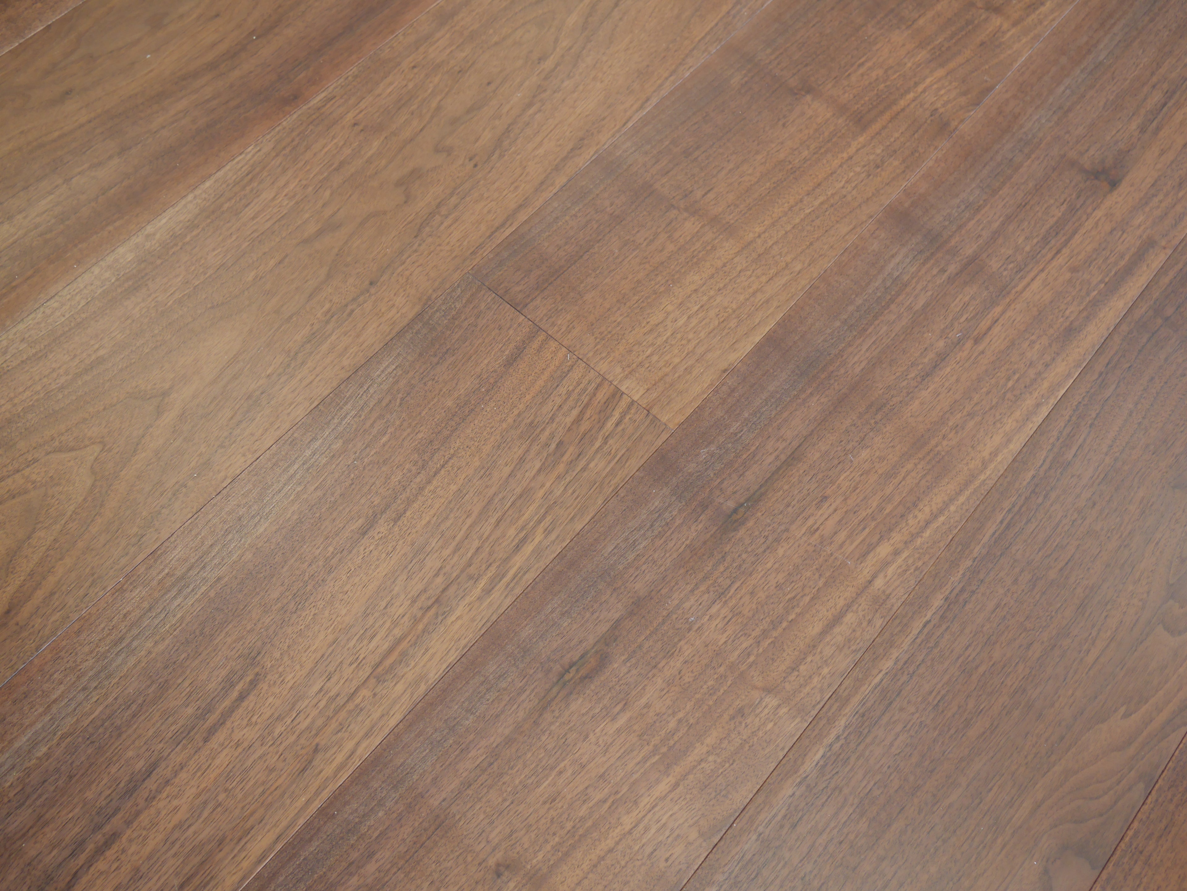 American Black Walnut (Engineered Multi Layer UV Oiled)