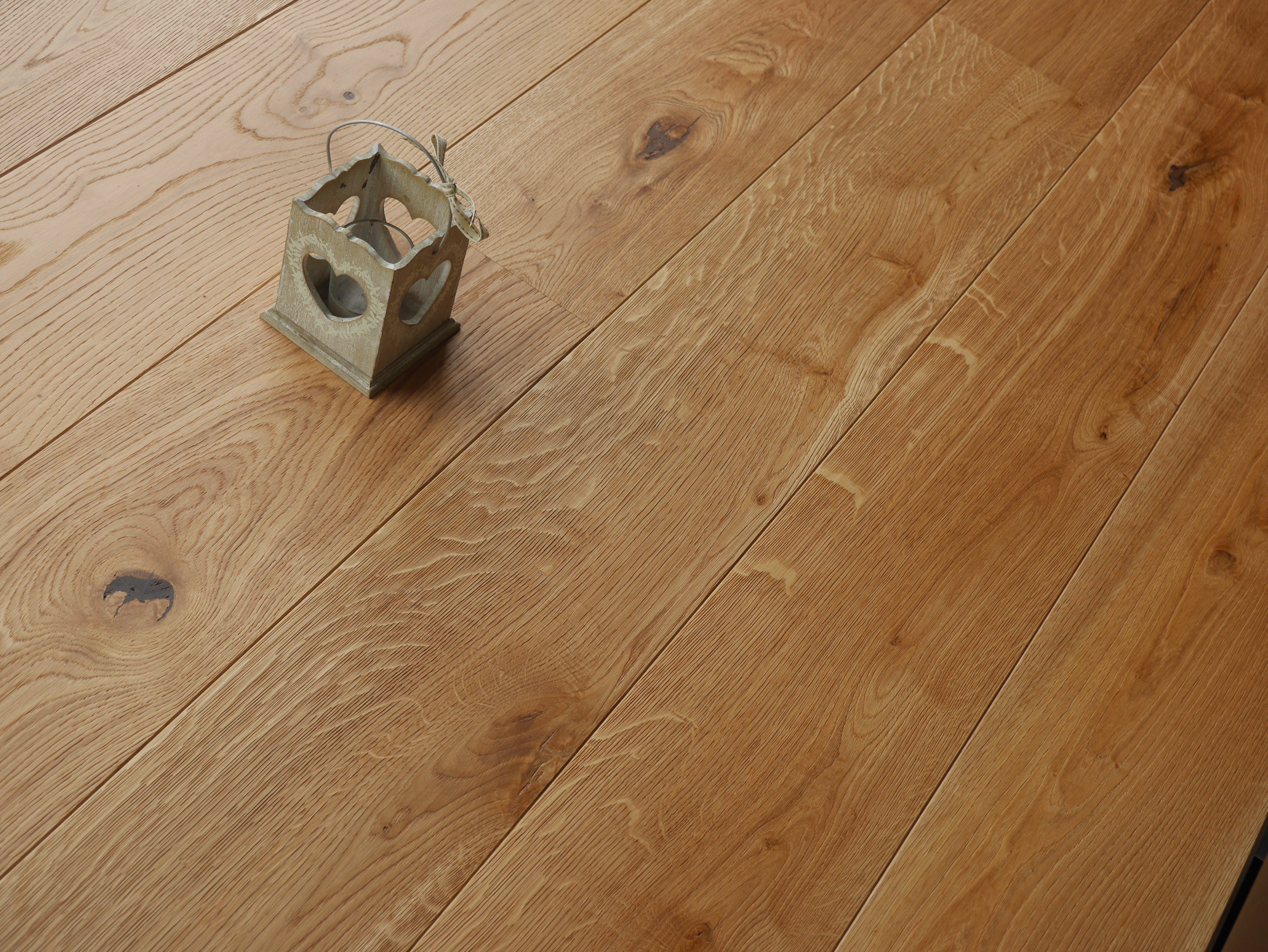 Rustic Oak Natural Brushed (Engineered)