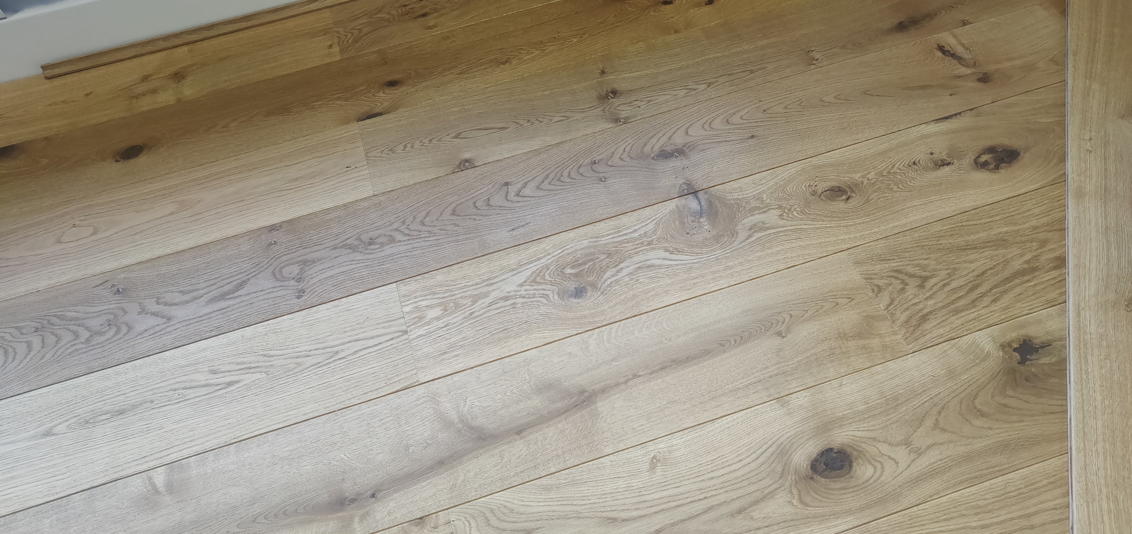 Rustic Oak Natural (Engineered)